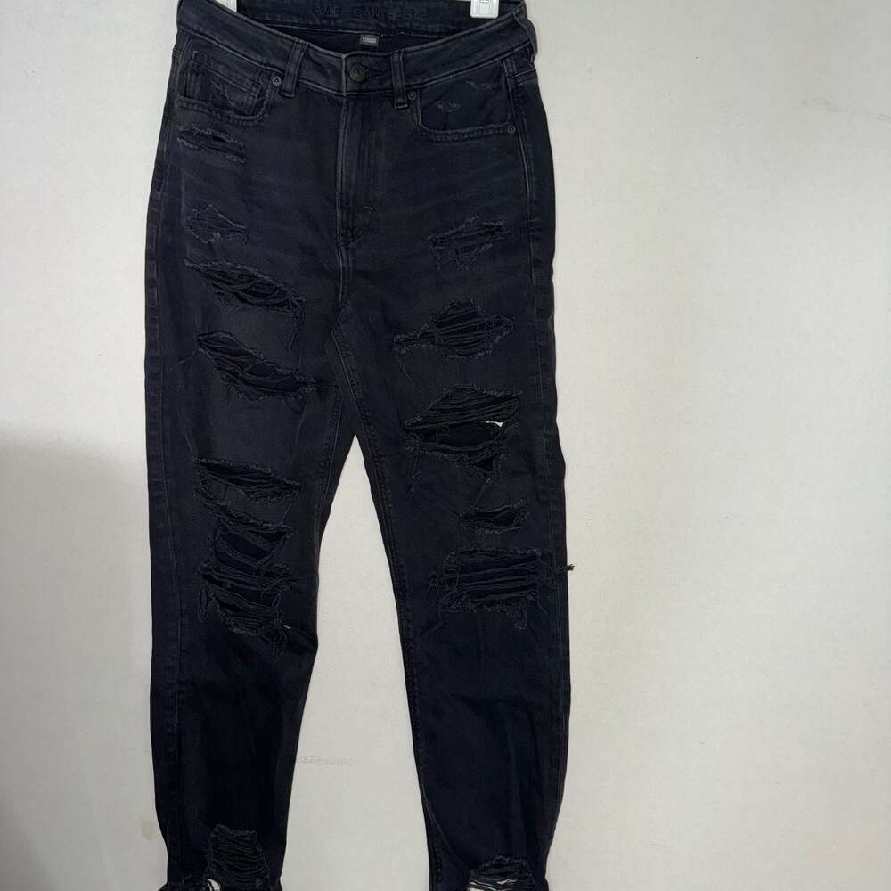 American Eagle Strigid Distressed Black Jeans Size 6